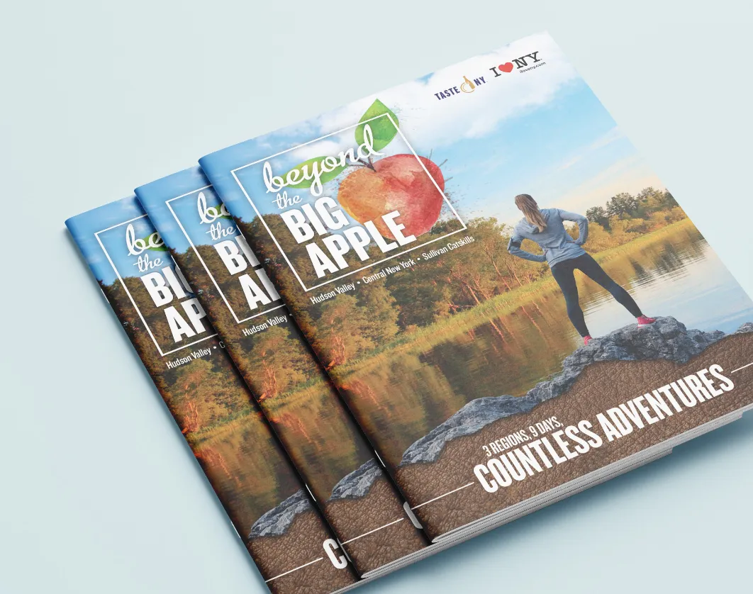 Free_Letter_Catalog_Mockup_02